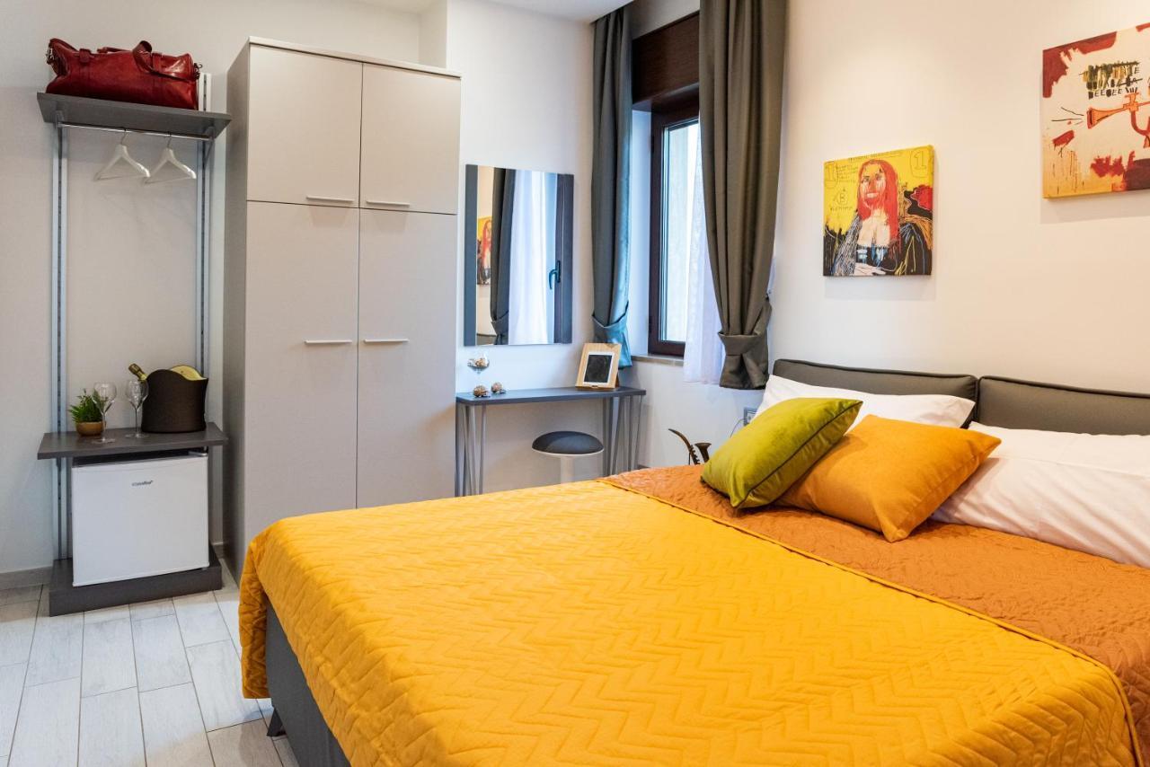 Cilento Suite - Vinarte B&B Agropoli Bagian luar foto