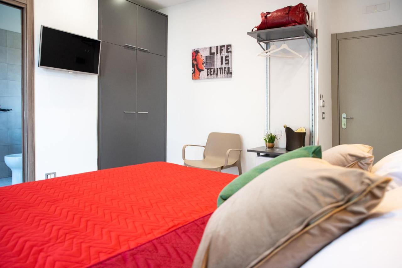 Cilento Suite - Vinarte B&B Agropoli Bagian luar foto