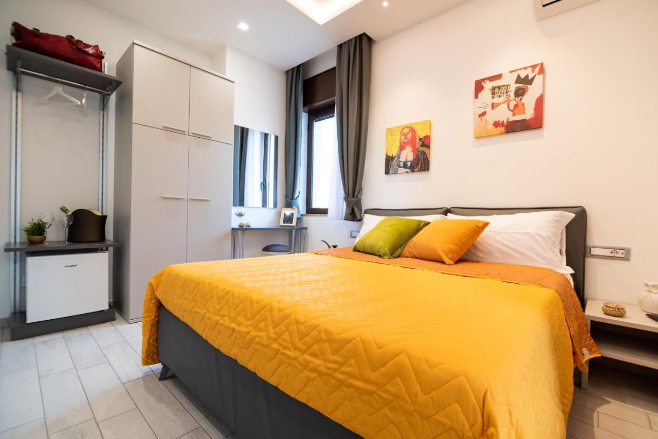 Cilento Suite - Vinarte B&B Agropoli Bagian luar foto