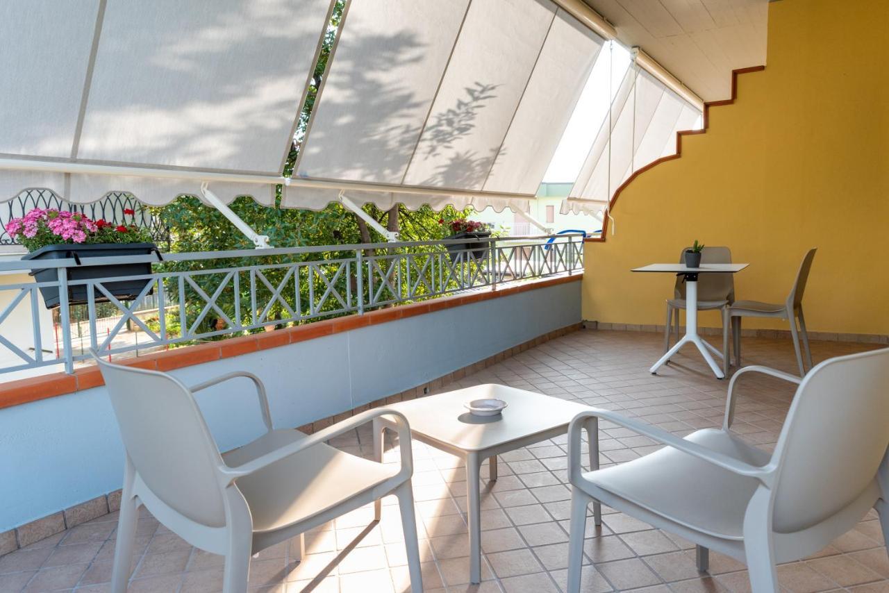Cilento Suite - Vinarte B&B Agropoli Bagian luar foto