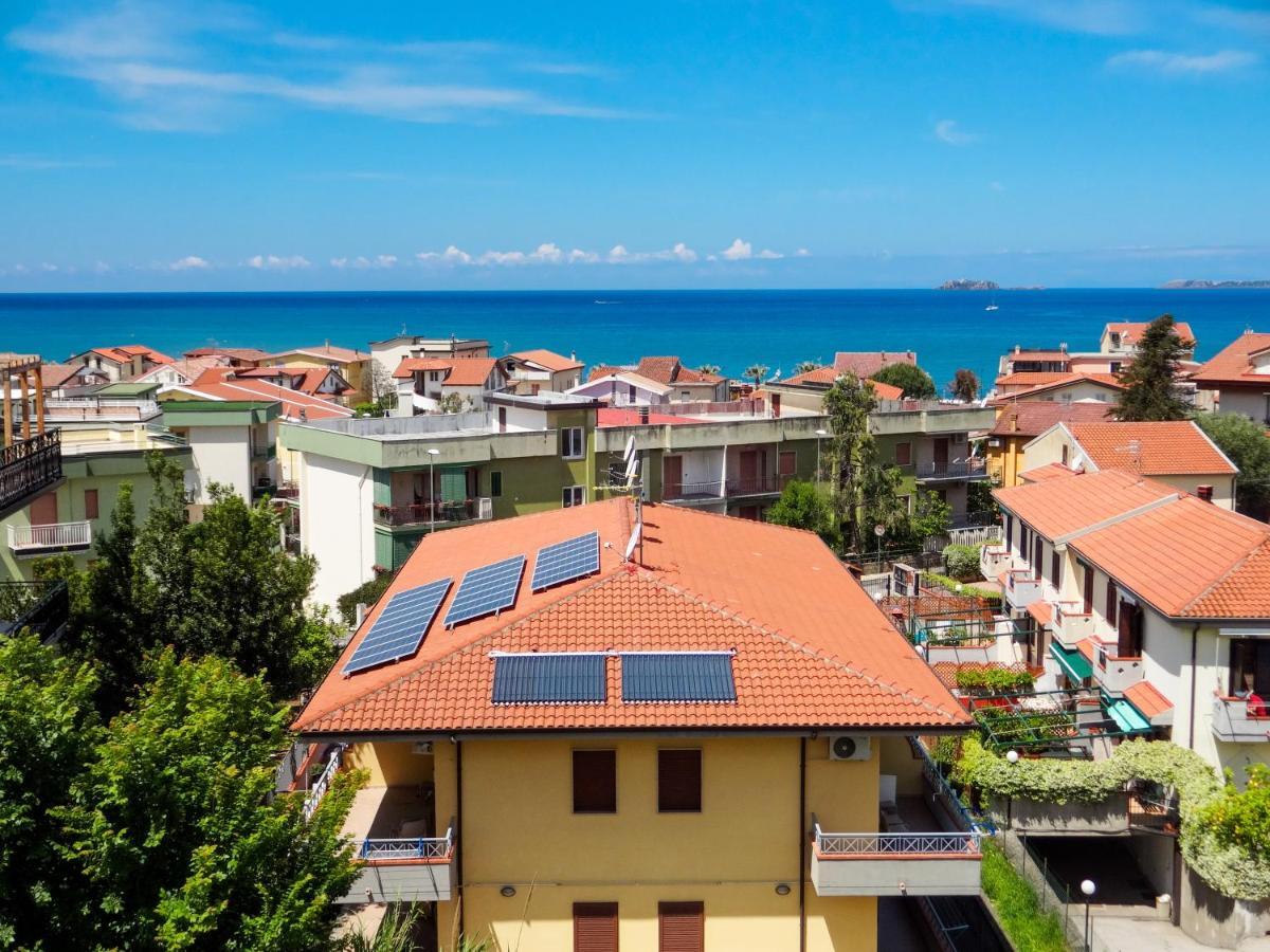 Cilento Suite - Vinarte B&B Agropoli Bagian luar foto