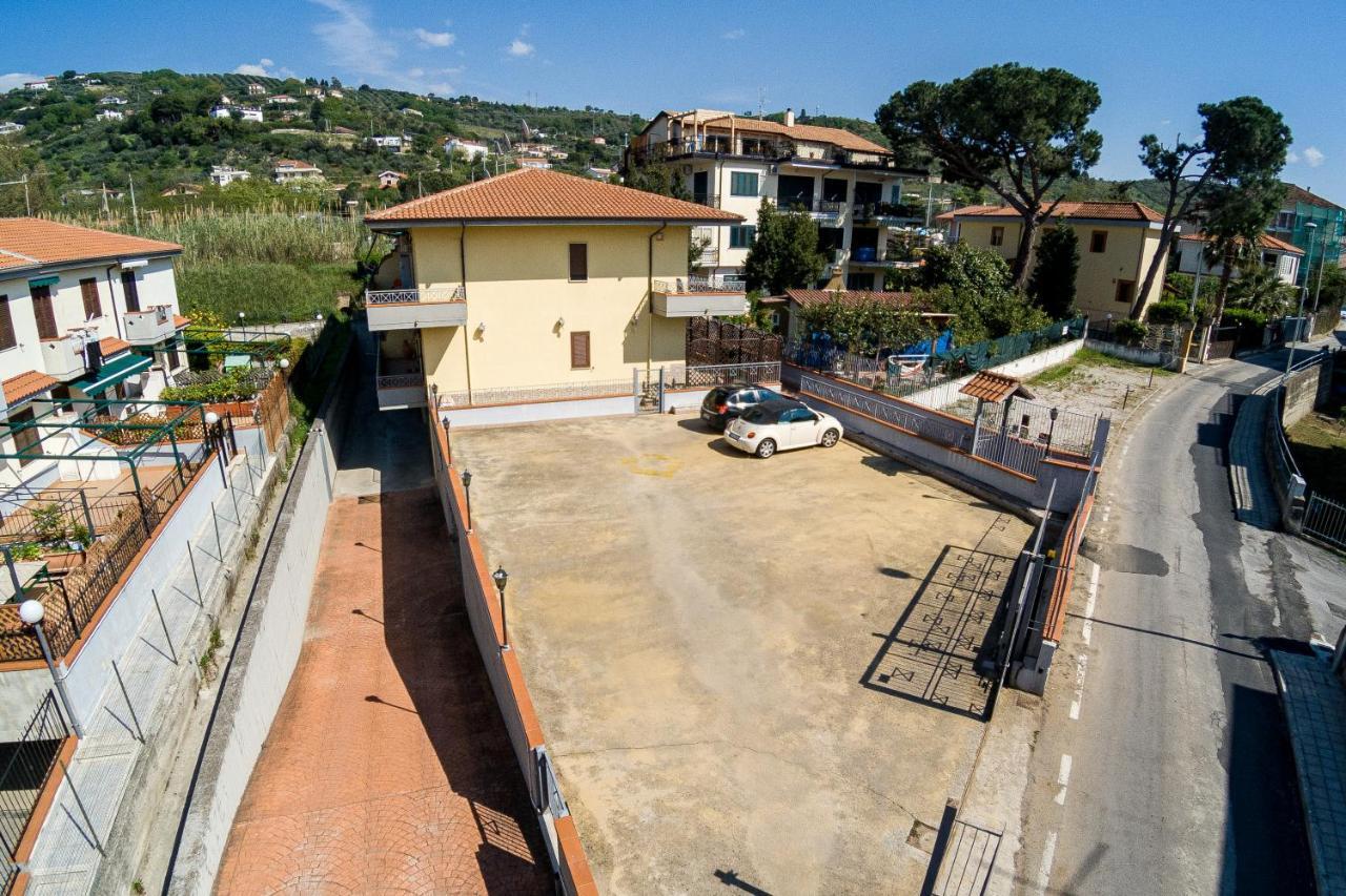 Cilento Suite - Vinarte B&B Agropoli Bagian luar foto